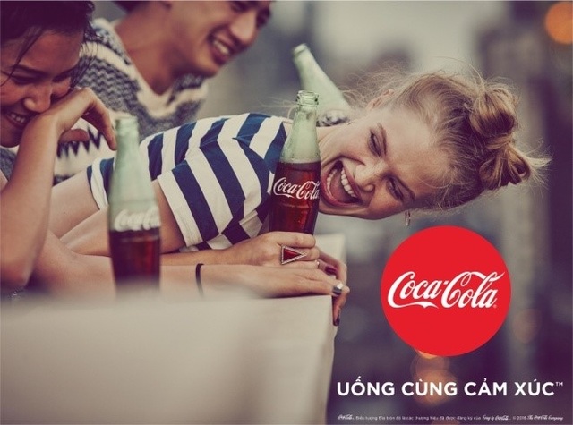 Di động: Phương thức làm hài lòng khách hàng trong kỷ nguyên số - 2 Coca-Cola vừa tung ra một chiến lược thương hiệu toàn diện mang tên Taste The Feeling - Uống cùng cảm xúc