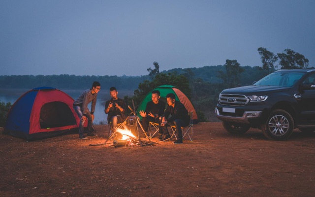 Điều chỉnh giá, Ford Everest 2017 quyết làm nên chuyện - 5 Điều chỉnh giá, Ford Everest 2017 quyết làm nên chuyện - 5