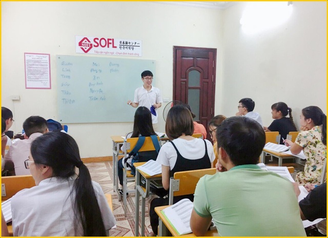Lối tắt bí mật cho thành công tương lai từ học tiếng Hàn - 3 Tại SOFL, học viên sẽ được học tiếng Hàn cùng giáo viên bản ngữ.