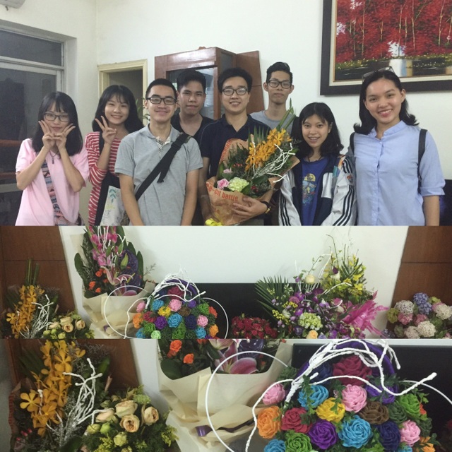 Thầy giáo Toán được phụ huynh và học sinh yêu mến - 5 Học sinh đến thăm thầy khi đỗ đại học!