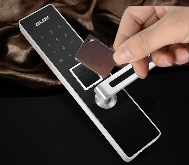 Khóa cửa vân tay O’LOK – Đặc trưng công nghệ Đức - 2 Khóa mật mã, thẻ từ O’lok H6900