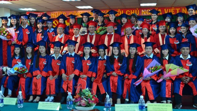 Trường Cao đẳng Miền Nam - 10 năm đồng hành cùng tuổi trẻ lập nghiệp | Báo Dân trí Trường Cao đẳng Miền Nam - 10 năm đồng hành cùng tuổi trẻ lập nghiệp | Báo Dân trí