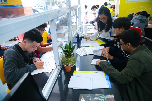 HUTECH thông báo nhận hồ sơ xét tuyển học bạ đến 31/7 - 1 Đại học HUTECH nhận hồ sơ xét tuyển học bạ đến ngày 31/7