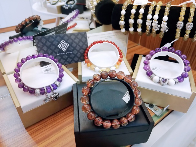 Anqlo lusso đáp ứng mọi nhu cầu về đá tự nhiên - 2 Một số mẫu đá quý tiêu biểu tại showroom của Anqlo Lusso