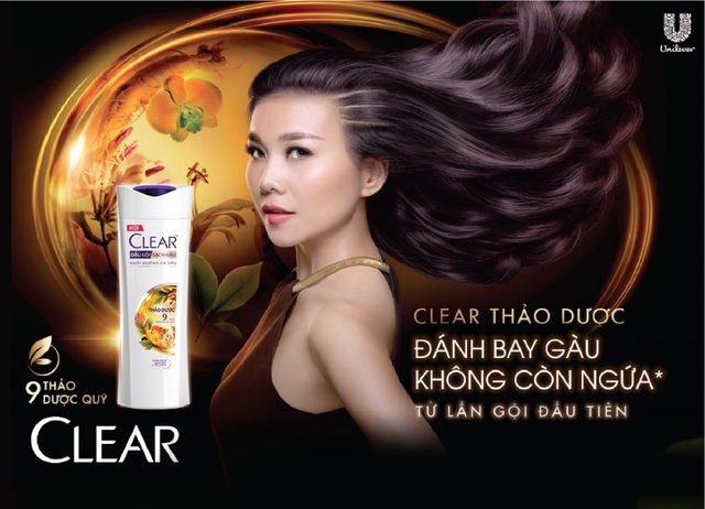 Thanh Hằng và Salim lại đụng hàng cách làm đẹp với nguyên liệu tự nhiên - 5 Clear Thảo Dược – sự lựa chọn hoàn hảo trong chu trình làm đẹp của Thanh Hằng và Salim