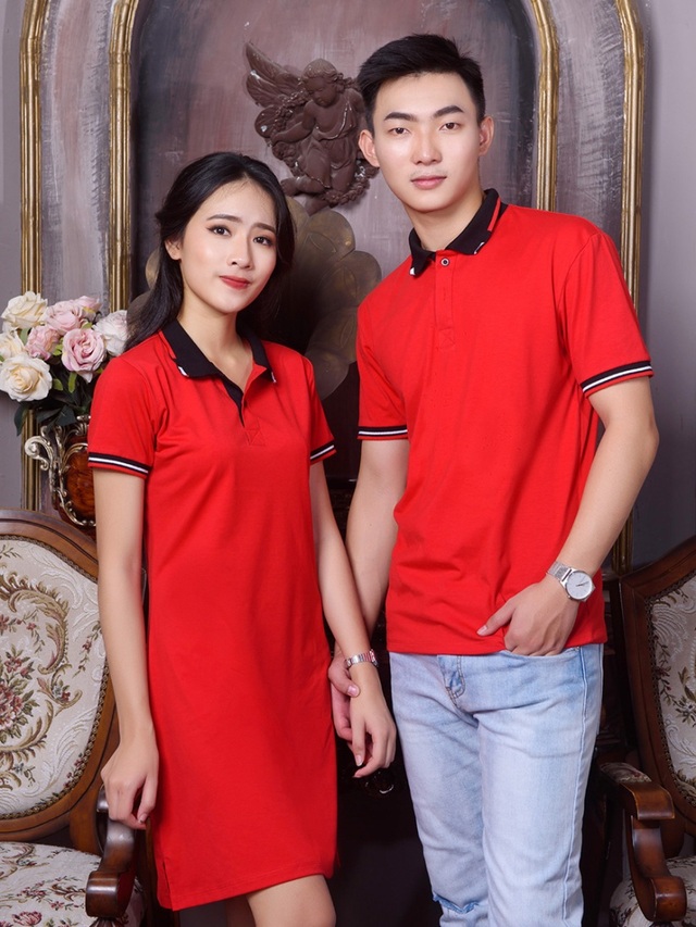 Điểm mặt các kiểu áo đôi không thể bỏ qua dịp cuối năm - 3 Áo váy cặp hoàn hảo