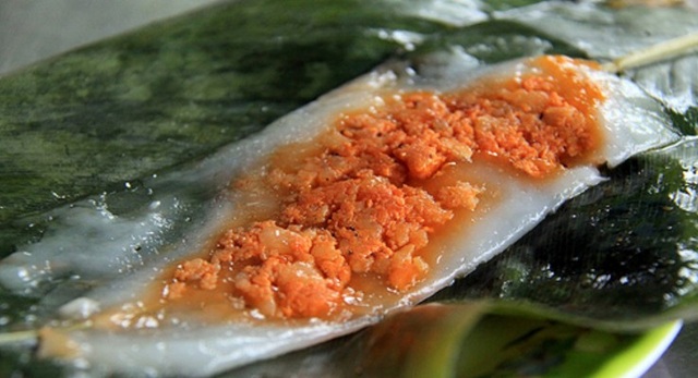 5 món bánh làm nên "thương hiệu" ẩm thực cố đô Huế - 3 Bánh nậm thanh tao, mềm mịn, thoang thoảng vị tôm là món ăn chơi tinh tế của người Huế.