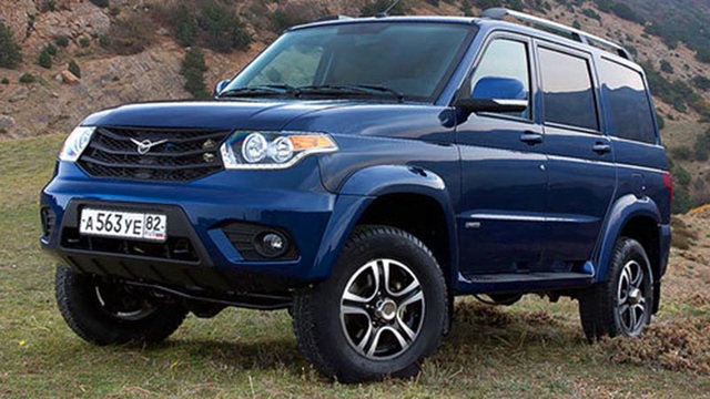 UAZ và Ssangyong quay trở lại Việt Nam, Toyota nâng cấp động cơ cho xe nhỏ - 2 UAZ Patriot