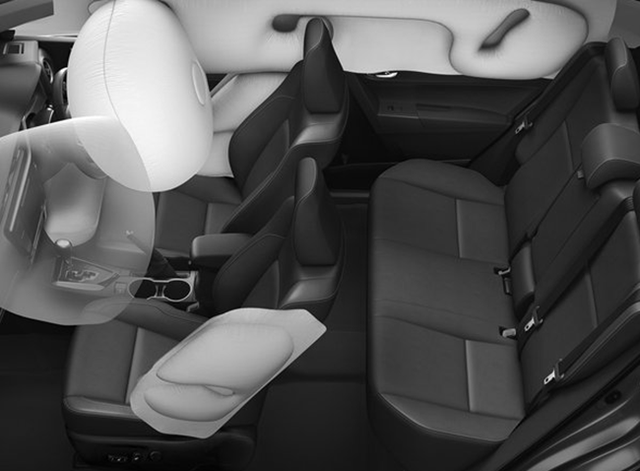 Toyota ra mắt phiên bản nâng cấp mới cho Altis - 11 Toyota ra mắt phiên bản nâng cấp mới cho Altis - 11