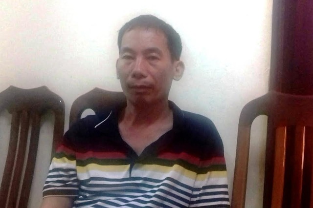 Bắt “nữ quái” vận chuyển 10 bánh heroin - 2
Hai đối tượng Dung (ảnh trên) và Tuấn (ảnh dưới) bị bắt giữ