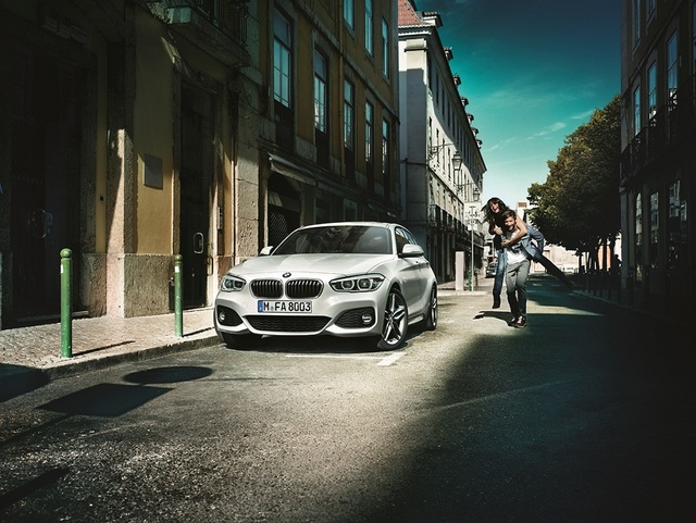 BMW 118i - Lựa chọn của doanh nhân khởi nghiệp - 2 Ngoại thất sang trọng, góp phần thể hiện đẳng cấp và củng cố uy tín chủ nhân