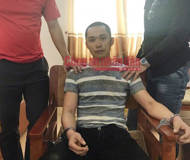 Đã bắt được đối tượng trốn truy nã bắn Công an trọng thương tại Kon Tum - 2 Đối tượng Hùng tại Cơ quan Công an.
