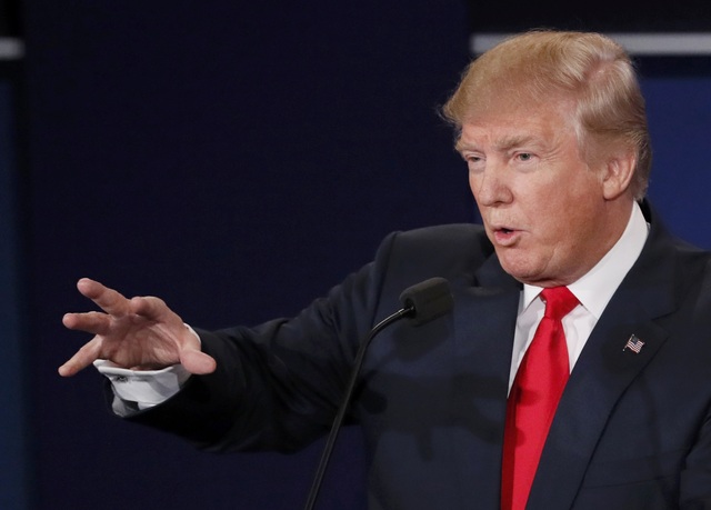 Ứng viên tổng thống Mỹ tranh luận: Clinton chế giễu Trump "nước mắt cá sấu" - 9
Tỷ phú Donald Trump (Ảnh: Reuters)