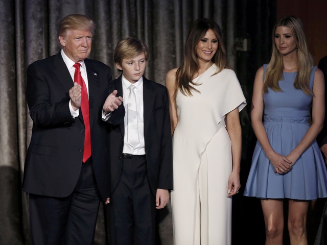 Ông Trump thắng áp đảo bà Clinton, đắc cử tổng thống Mỹ - 4
(Ảnh: Reuters)