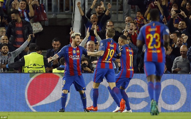 Barcelona 4-0 Man City: Cú hattrick của Messi - 3
Một lần nữa, Barcelona lại là nỗi ác mộng với Man City