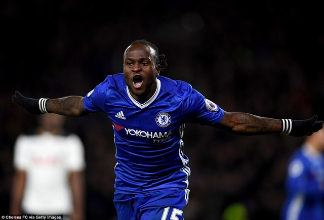 Man City - Chelsea: Cuộc đại chiến màu xanh - 2
Moses đang thăng hoa mạnh mẽ dưới sự dẫn dắt của Conte