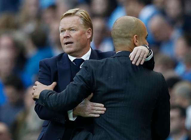 Nhìn lại trận hòa cay đắng của Man City trước Everton - 18
Koeman và Guardiola chào nhau sau khi trận đấu kết thúc