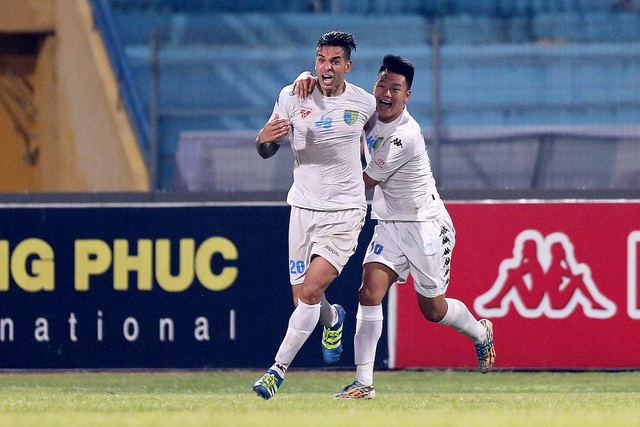 Vô địch V-League, Hà Nội T&T được thưởng "khủng" - 1
Hà Nội T&T vô địch V-League 2016 đầy kịch tính - Ảnh: Gia Hưng