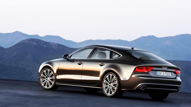 Những tuỳ chọn đắt hơn một chiếc xe mới - 5
8. Audi A7 với tuỳ chọn bộ loa Bang & Olufsen 1.200W, 15 loa