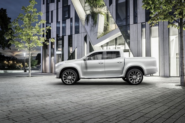Mercedes giới thiệu concept bán tải X-Class - 11 Mercedes giới thiệu concept bán tải X-Class - 11
