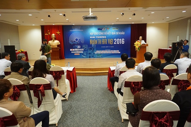 Giải thưởng Nhân tài Đất Việt 2016: 20 sản phẩm xuất sắc lọt vào vòng Chung khảo - 1
Quang cảnh buổi công bố kết quả sơ khảo Giải thưởng Nhân tài Đất Việt 2016