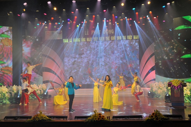 Lễ phát động Tuần lễ hưởng ứng ngày Tiết kiệm thế giới năm 2016 tại Việt Nam - 1
Một tiết mục văn nghệ đặc sắc trong chương trình
