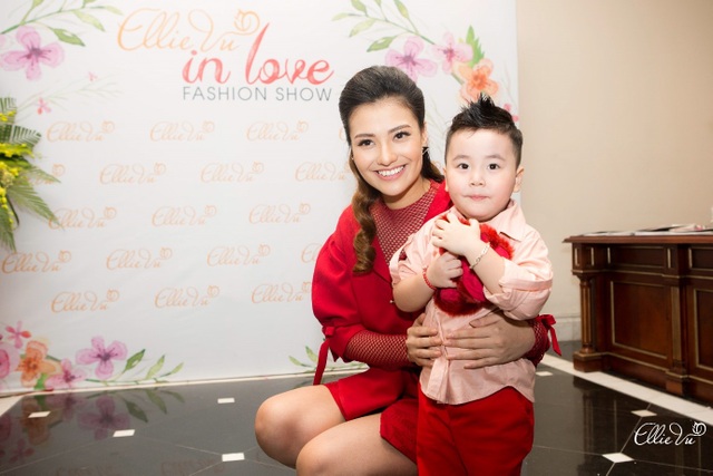Hồng Quê, Tâm Tít, Bảo Trâm Idol hội ngộ trong ELLIE VU IN LOVE Fashion show - 8 Hồng Quê, Tâm Tít, Bảo Trâm Idol hội ngộ trong ELLIE VU IN LOVE Fashion show - 8