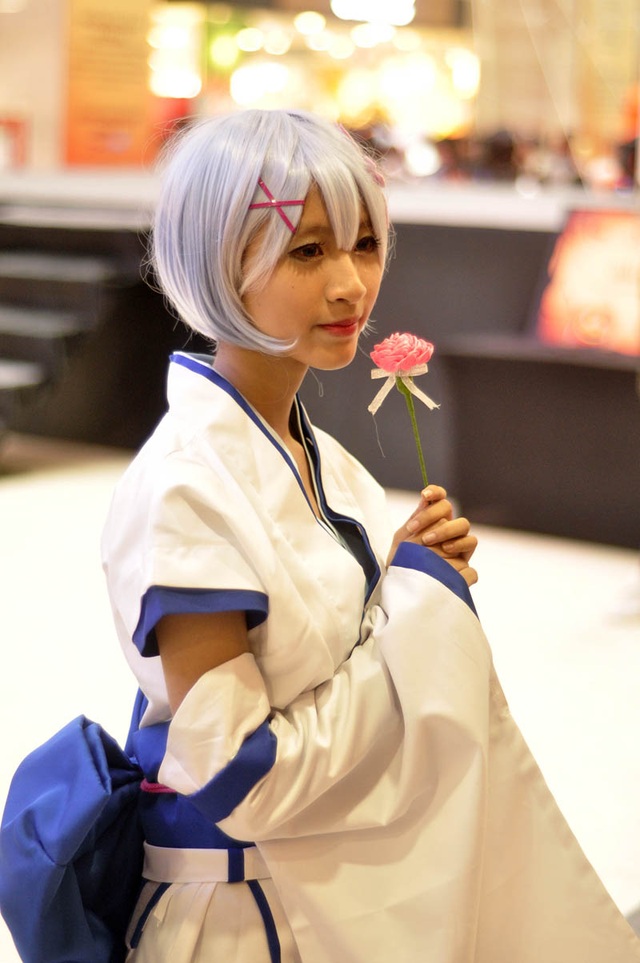 Cosplayer mùa Halloween: Từ đáng sợ đến dễ thương bất ngờ - 8
Thiếu nữ Nhật Bản Rem dịu dàng trong bộ truyện Re:zero “đi lạc” giữa rừng các coser độc – lạ