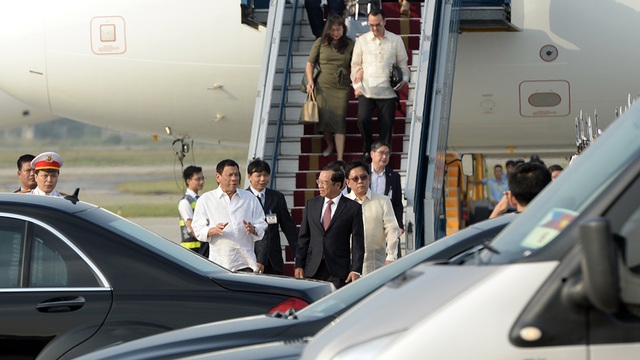 Tổng thống Philippines đến Hà Nội, bắt đầu chuyến công du Việt Nam - 11