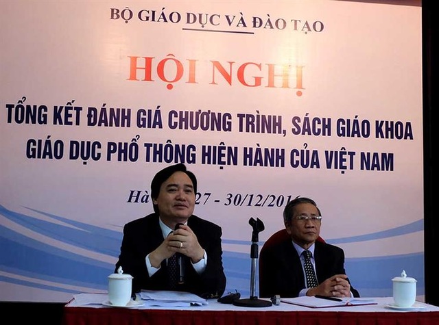 Chương trình giáo dục phổ thông mới sẽ không gây sốc - 1
Bộ trưởng Bộ GD&ĐT Phùng Xuân Nhạ tại hội nghị đánh giá chương trình, sách giáo khoa giáo dục phổ thông hiện hành