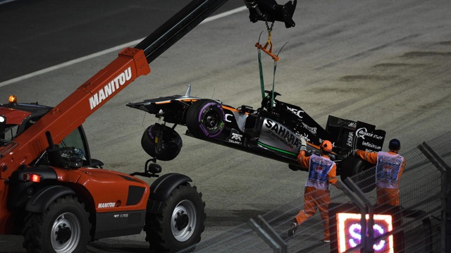 Nico Rosberg thắng tuyệt đối tại chặng đua Singapore - 9 Nico Rosberg thắng tuyệt đối tại chặng đua Singapore - 9