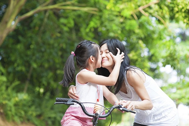 Dạy con biết cho đi - 1 Dạy con biết cho đi - 1