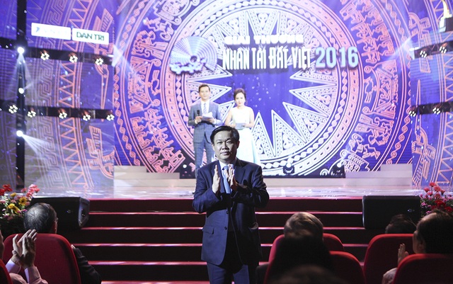 Nhân tài Đất Việt 2016 vinh danh 2 giải Nhất Công nghệ thông tin - 18 Nhân tài Đất Việt 2016 vinh danh 2 giải Nhất Công nghệ thông tin - 18
