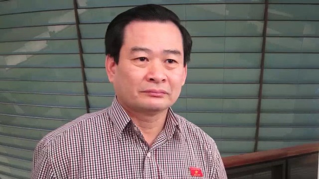 Chọn mức “cảnh cáo” thì đủ quy định để kỷ luật ông Vũ Huy Hoàng - 1
Ông Nguyễn Đình Quyền hiện là Viện trưởng Viện nghiên cứu lập pháp của UB Thường vụ Quốc hội.
