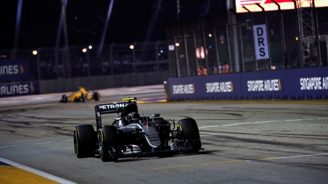Nico Rosberg thắng tuyệt đối tại chặng đua Singapore - 10 Nico Rosberg thắng tuyệt đối tại chặng đua Singapore - 10