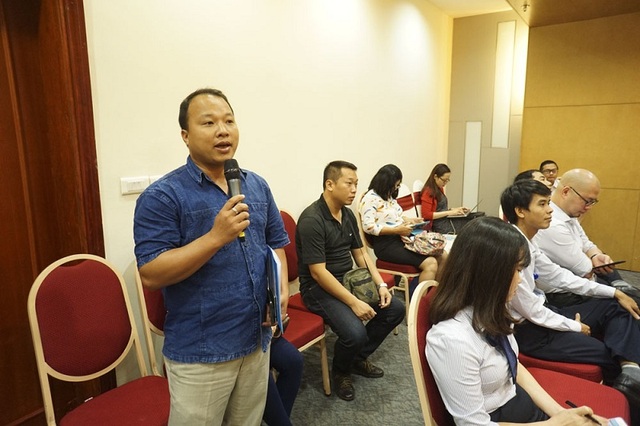 Giải thưởng Nhân tài Đất Việt 2016: 20 sản phẩm xuất sắc lọt vào vòng Chung khảo - 6
Rất nhiều phóng viên đặt câu hỏi cho Ban tổ chức Giải thưởng Nhân tài Đất Việt 2016.