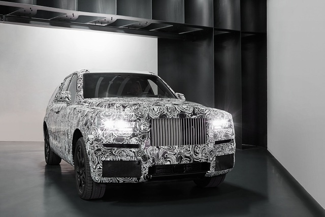 Rolls-Royce hé lộ hình ảnh đầu tiên của Cullinan SUV - 2 Rolls-Royce hé lộ hình ảnh đầu tiên của Cullinan SUV - 2