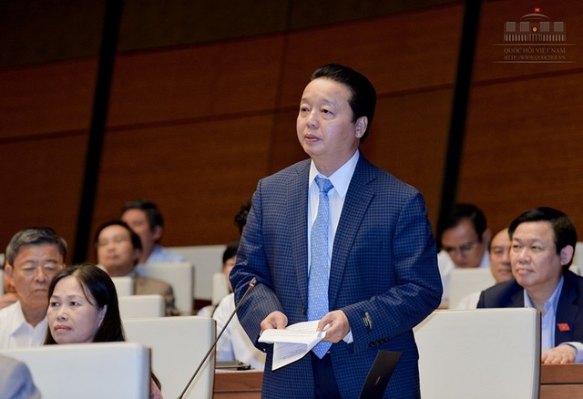 "Cơ sở nào đảm bảo vững chắc Formosa sẽ không gây ô nhiễm nữa?" - 1 Bộ trưởng Bộ Tài nguyên và Môi trường Trần Hồng Hà (Ảnh: Quochoi.vn)
