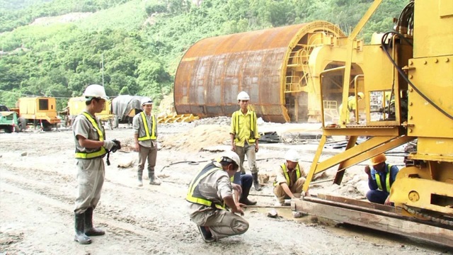 Viettel phủ sóng hầm đường bộ đầu tiên tại Việt Nam - 1 Viettel phủ sóng hầm đường bộ đầu tiên tại Việt Nam - 1