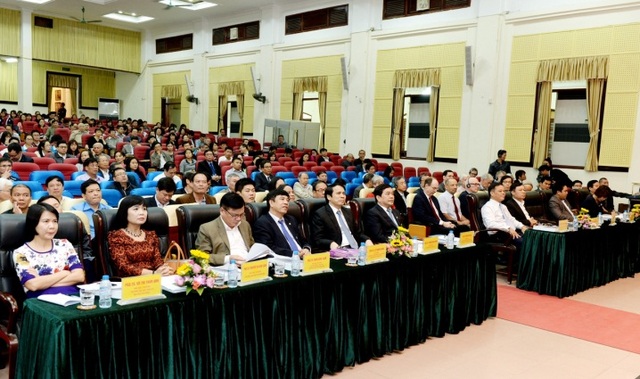 Có thể coi trường đại học là một doanh nghiệp - 1
Các đại biểu tham dự hội thảo