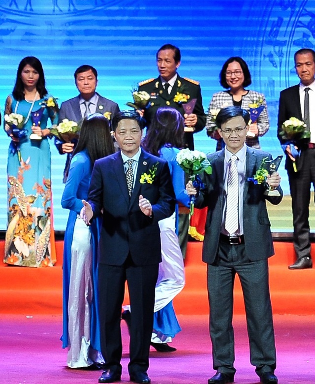 Thương hiệu Quốc gia Việt Nam 2016 vinh danh 88 doanh nghiệp tiêu biểu - 2 Thương hiệu Quốc gia Việt Nam 2016 vinh danh 88 doanh nghiệp tiêu biểu - 2