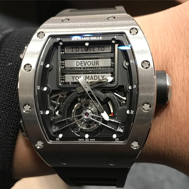 RM 069 - Chiếc đồng hồ dành cho những 