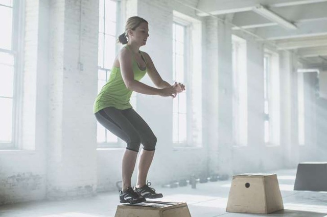 Lập phòng tập gym tại nhà với 5 dụng cụ đa năng - 4 Lập phòng tập gym tại nhà với 5 dụng cụ đa năng - 4