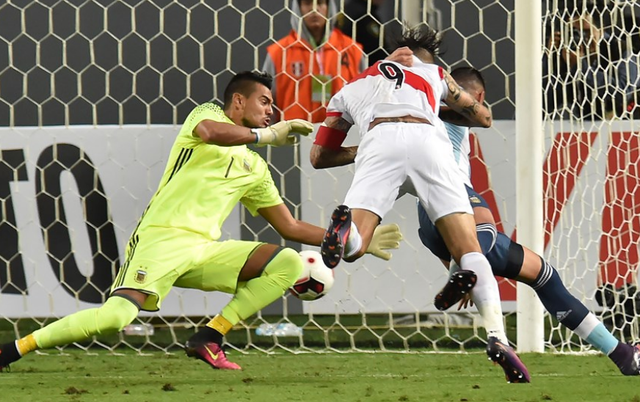 Thiếu vắng Messi, Argentina hòa thất vọng Peru - 3
Argentina rời Peru với kết quả hòa 2-2 đầy thất vọng