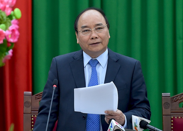 Thủ tướng ủng hộ Việt Trì trở thành thành phố lễ hội về cội nguồn - 2
Thủ tướng: Phú Thọ có thể tuyên bố không còn tình trạng ô nhiễm môi trường vào năm 2017 hay không?.