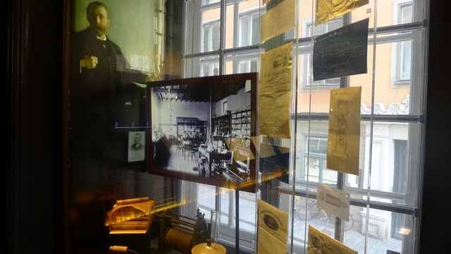 Bảo tàng Nobel - nơi khơi nguồn của sự sáng tạo - 12
Alfred Nobel thành công trong cuộc sống và sự nghiệp nhưng ông lại không may mắn ở đời tư. Nobel chưa từng kết hôn hay có con.