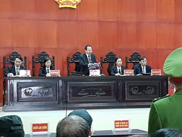VKS đề nghị 7-8 năm, vì sao tòa xử bị cáo Dũng tử hình? - 1 VKS đề nghị 7-8 năm, vì sao tòa xử bị cáo Dũng tử hình? - 1