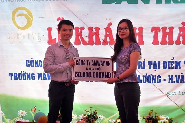 Tưng bừng ngày hội khánh thành công trình phòng học Dân trí thứ 7 tại Yên Bái - 13 Tưng bừng ngày hội khánh thành công trình phòng học Dân trí thứ 7 tại Yên Bái - 13