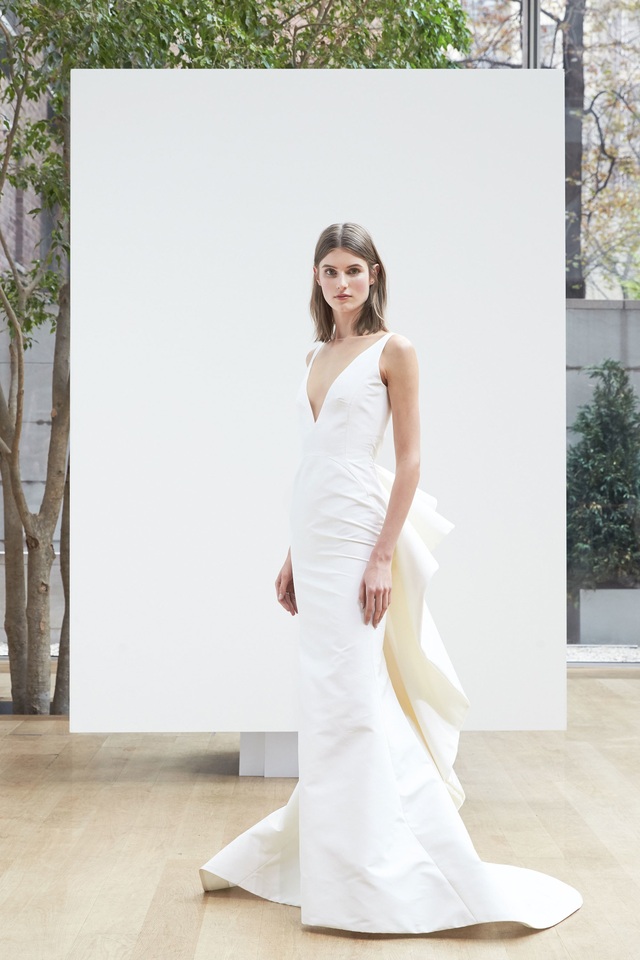 Bộ sưu tập váy cưới tuyệt đẹp của Oscar De La Renta - 3 Bộ sưu tập váy cưới tuyệt đẹp của Oscar De La Renta - 3