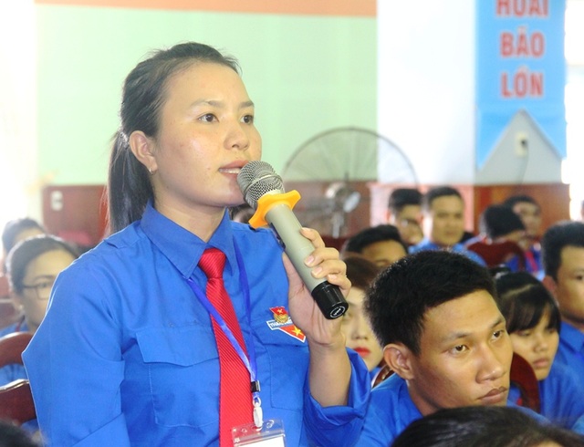 “Tất cả Đoàn viên thanh niên phải là người xung kích đi đầu trong các phong trào…” - 1 ĐVTN thẳng thắn trao đổi với Chủ tịch UBND tỉnh Bình Định Hồ Quốc Dũng